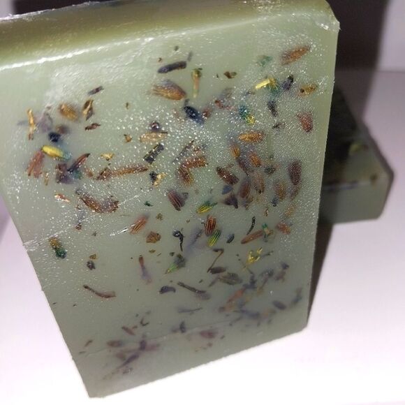 HAND crafted Lotus soap bar - Picture 8 of 9